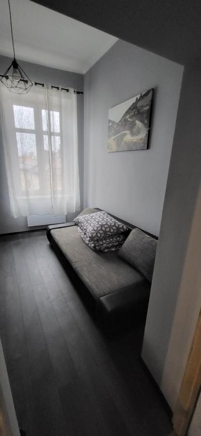 شقة Apartament Pod Wieza Piotrków Trybunalski المظهر الخارجي الصورة